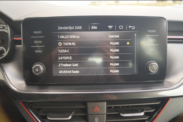 Škoda SCALA 1.0 TSI 110pk Sport Business -NAVI-ECC-PDC-LED-