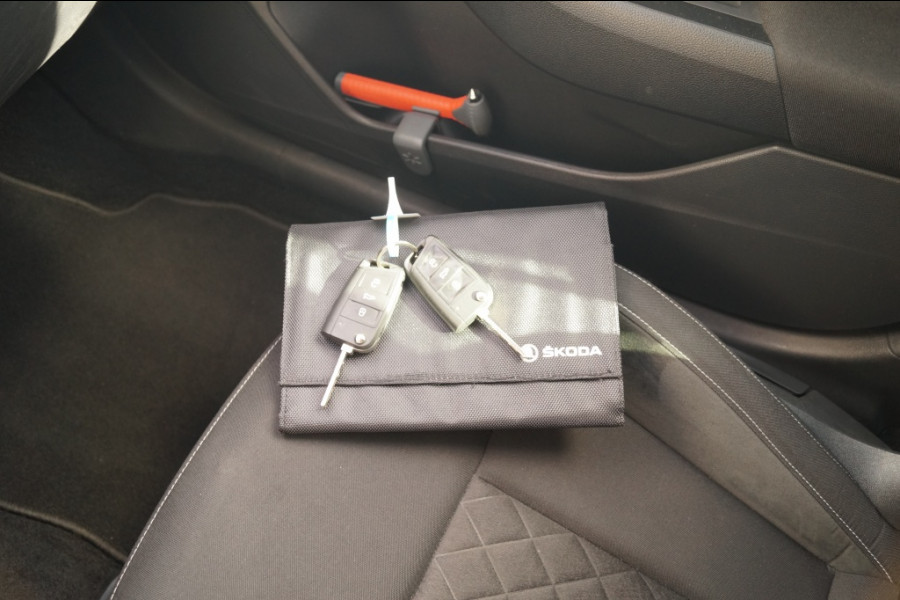 Škoda SCALA 1.0 TSI 110pk Sport Business -NAVI-ECC-PDC-LED-