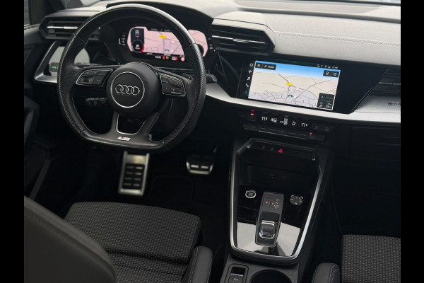 Audi A3 Limousine 30 TFSI automaat S edition, 2 X S-LINE, digitaal cockpit,1 e eigenaar, NL auto met nap