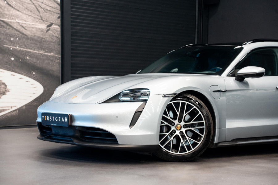 Porsche Taycan Sport Turismo 93 kWh *BOSE / Panorama / 18-wegs Sportstoelen / Warmtepomp / Memory / Electric Sport Sound*