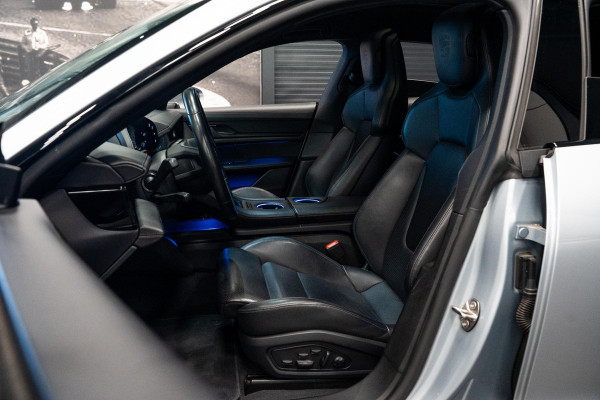 Porsche Taycan Sport Turismo 93 kWh *BOSE / Panorama / 18-wegs Sportstoelen / Warmtepomp / Memory / Electric Sport Sound*