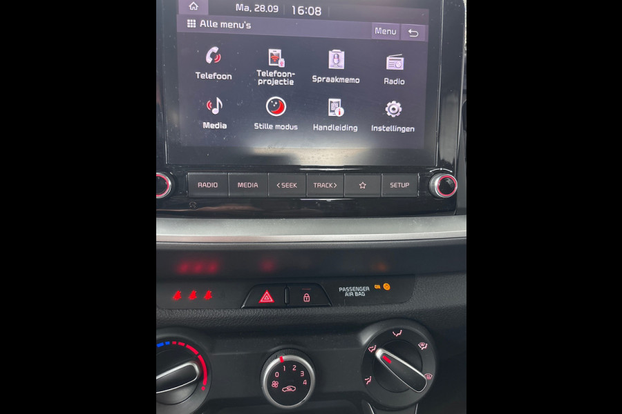 Kia Stonic 1.0 T-GDi MHEV DynamicLine LMV, Carplay, Cruise, PDC, Camera