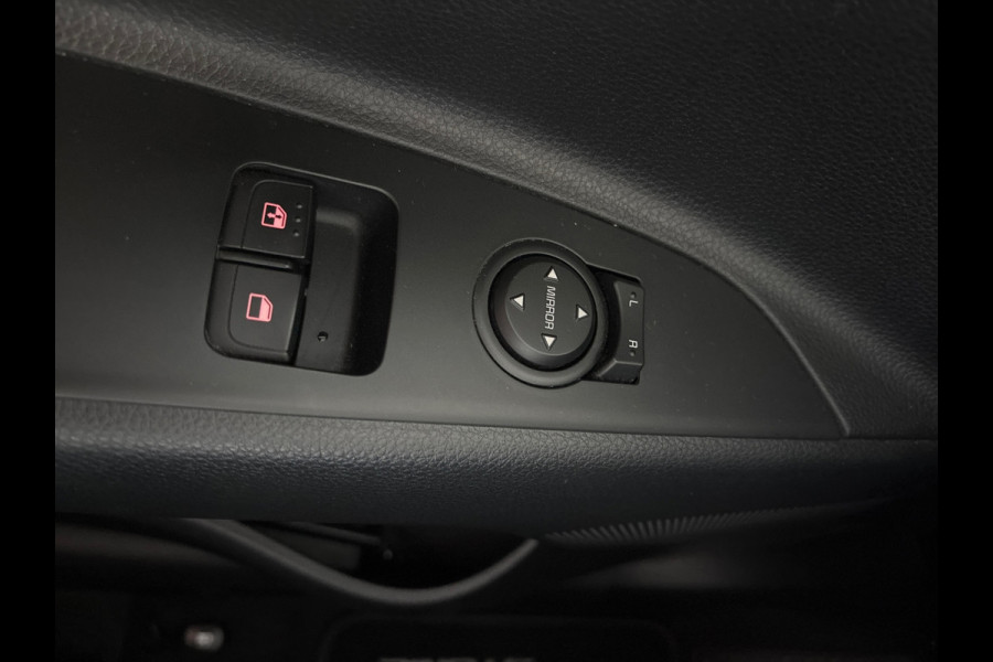 Kia Stonic 1.0 T-GDi MHEV DynamicLine LMV, Carplay, Cruise, PDC, Camera