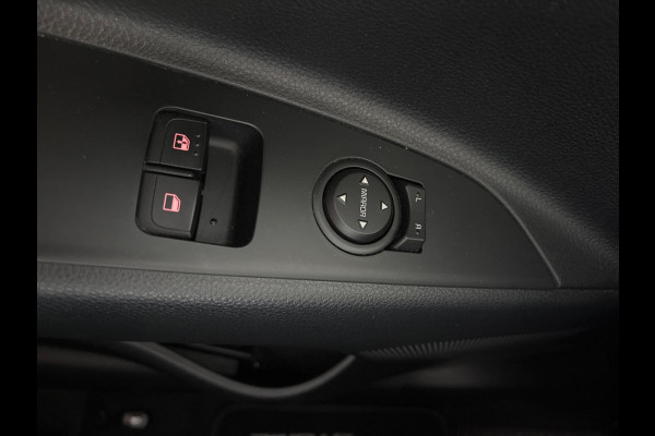 Kia Stonic 1.0 T-GDi MHEV DynamicLine LMV, Carplay, Cruise, PDC, Camera