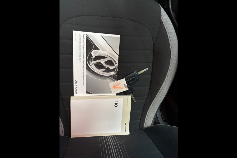 Hyundai i10 AUTOMAAT!!, Camera, Carplay 1.0 Comfort Smart 5-zits