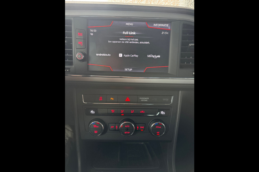 Seat Leon ST 1.0 EcoTSI Style Business Intense Carplay, Clima, Park Pilot
