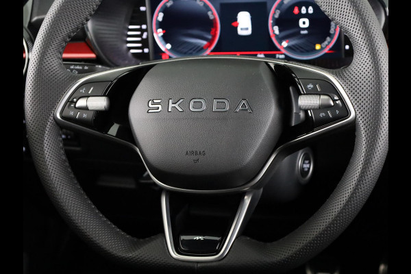 Škoda Fabia 1.0 TSI Monte Carlo 95pk | Stoelverwarming | Achteruitrijcamera | Apple Carplay | Cruise Control |