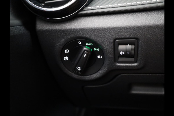 Škoda Fabia 1.0 TSI Monte Carlo 95pk | Achteruitrijcamera | Adaptive Cruise control | Verwarmbare Voorstoelen | Hill Start Assist