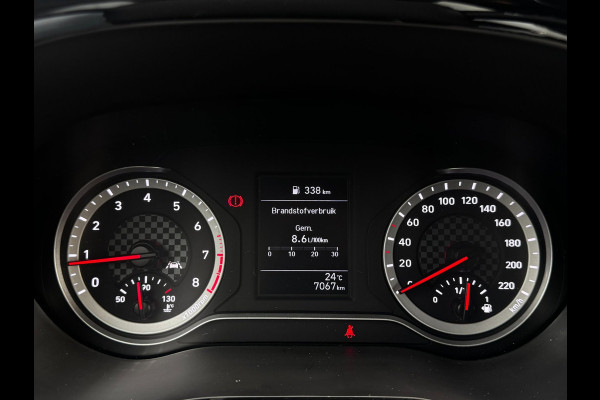 Hyundai i10 1.0 Premium | Camera | Stoelverwarming | Navigatie by App | Climate control | Cruise Control