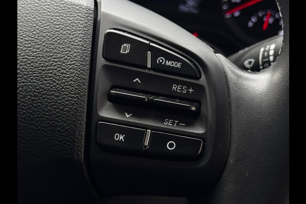 Hyundai i10 1.0 Premium | Camera | Stoelverwarming | Navigatie by App | Climate control | Cruise Control