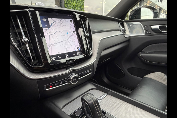 Volvo XC60 2.0 T8 Twin Engine AWD Polestar Engineered 405PK | Pano |Bowers&Wilkins Audio | Trekhaak | 1e Eig.