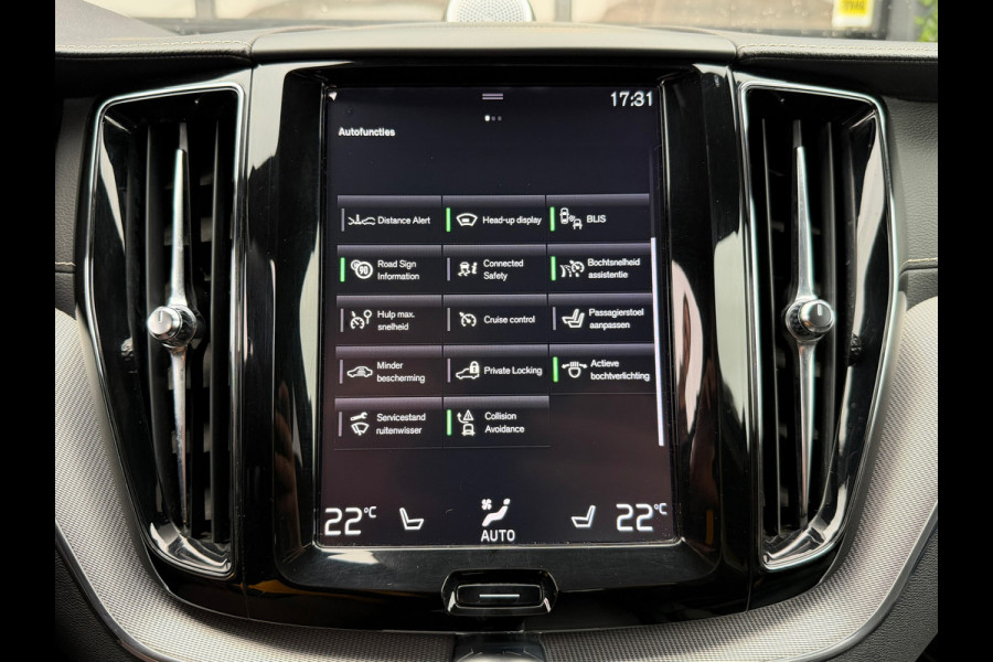 Volvo XC60 2.0 T8 Twin Engine AWD Polestar Engineered 405PK | Pano |Bowers&Wilkins Audio | Trekhaak | 1e Eig.