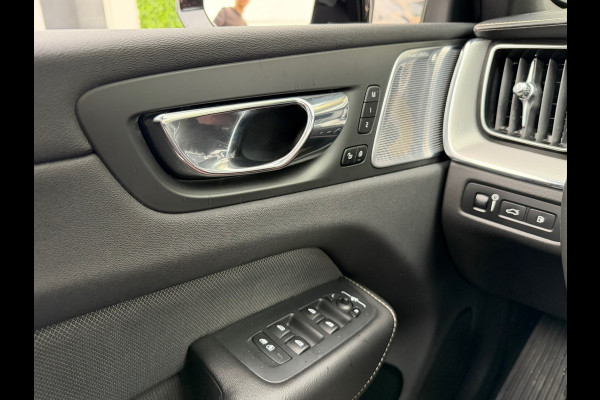 Volvo XC60 2.0 T8 Twin Engine AWD Polestar Engineered 405PK | Pano |Bowers&Wilkins Audio | Trekhaak | 1e Eig.