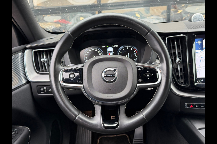 Volvo XC60 2.0 T8 Twin Engine AWD Polestar Engineered 405PK | Pano |Bowers&Wilkins Audio | Trekhaak | 1e Eig.