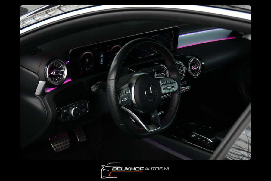 Mercedes-Benz CLA-Klasse 200 Business AMG Camera Sfeer Navi