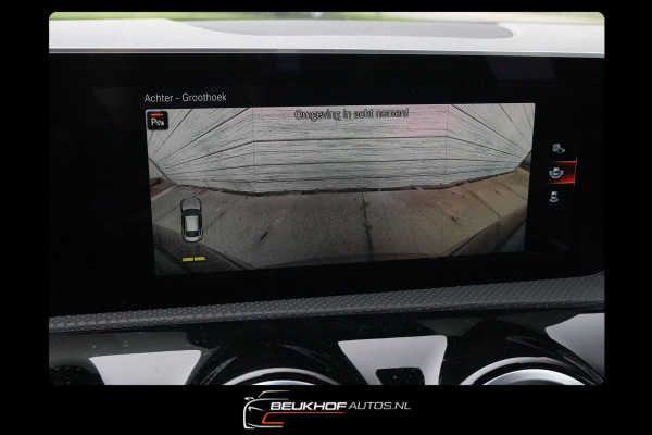 Mercedes-Benz CLA-Klasse 200 Business AMG Camera Sfeer Navi