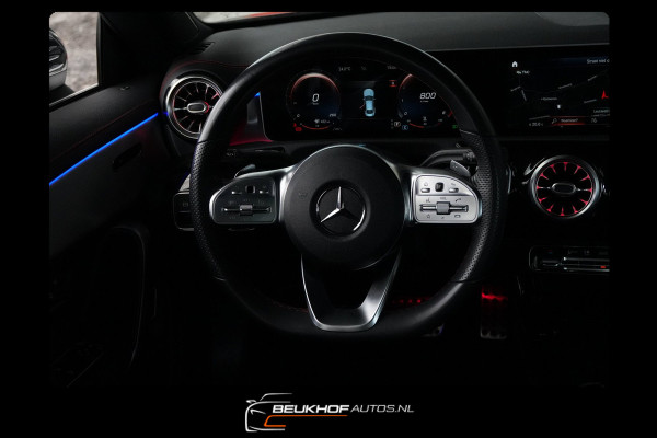 Mercedes-Benz CLA-Klasse 200 Business AMG Camera Sfeer Navi