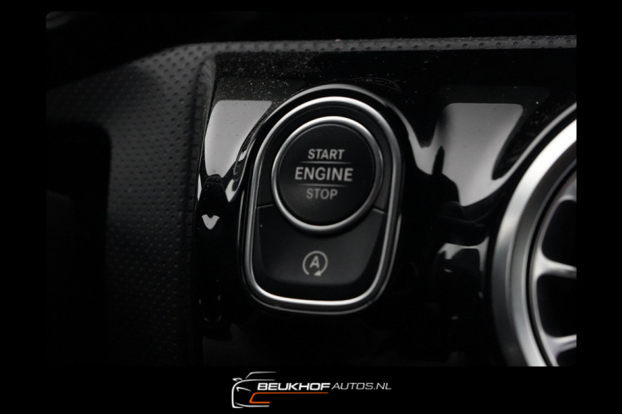 Mercedes-Benz CLA-Klasse 200 Business AMG Camera Sfeer Navi