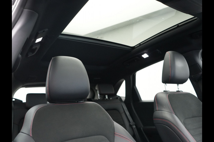 Ford Kuga 2.5 PHEV ST-Line X 225pk Dealer O.H | Trekhaak Afn. | Panodak | Adaptive Cruise | Head Up | 360 Camera | Bang & Olufsen | Alcantara Sportstoelen Verwarmd | Stuur Verwarmd | Blis | Apple Carplay | Keyless | Navigatie | DAB | 20"L.M | Plug In Hybrid |
