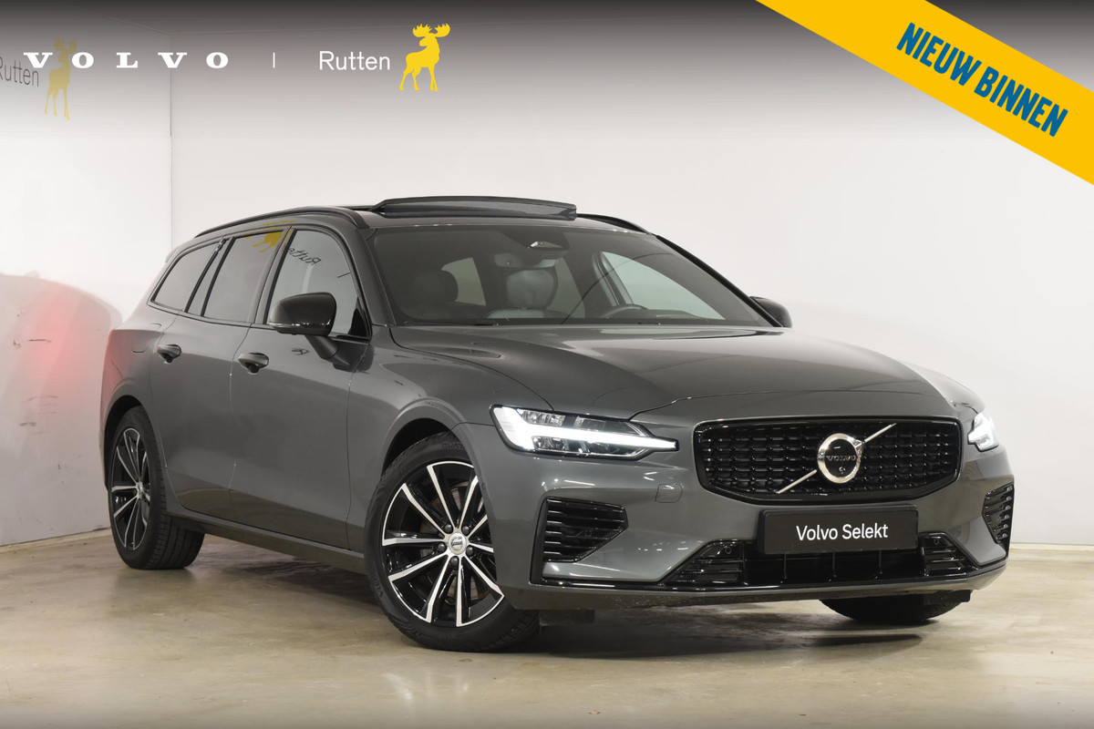 Volvo V60 T8 455PK Plug-in hybrid AWD Plus Dark Adaptive Cruise Control / 360 Camera / Harman Kardon / Head-up display / Panorama schuifdak / Stoel- en stuurverwarming / Stoelverwarming achter / Trekhaak elektrisch wegklapbaar / Elektrische stoelen met geheugen