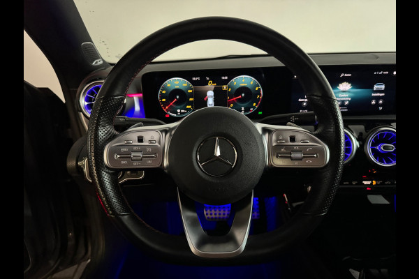 Mercedes-Benz CLA-Klasse 220 4MATIC AMG Pano|Burmester|Dodehoek