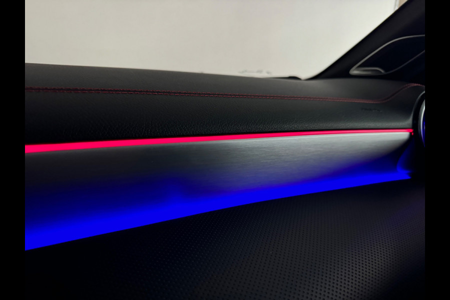 Mercedes-Benz CLA-Klasse 220 4MATIC AMG Pano|Burmester|Dodehoek
