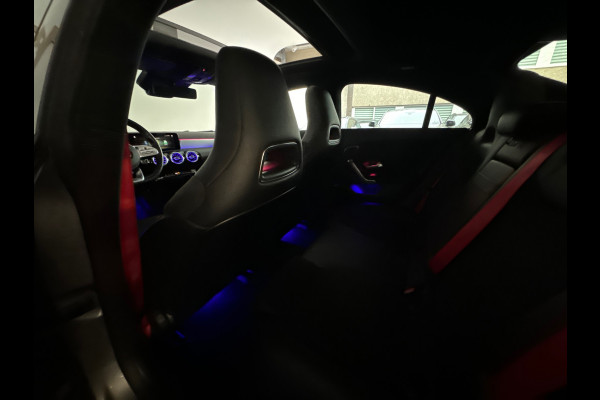 Mercedes-Benz CLA-Klasse 220 4MATIC AMG Pano|Burmester|Dodehoek