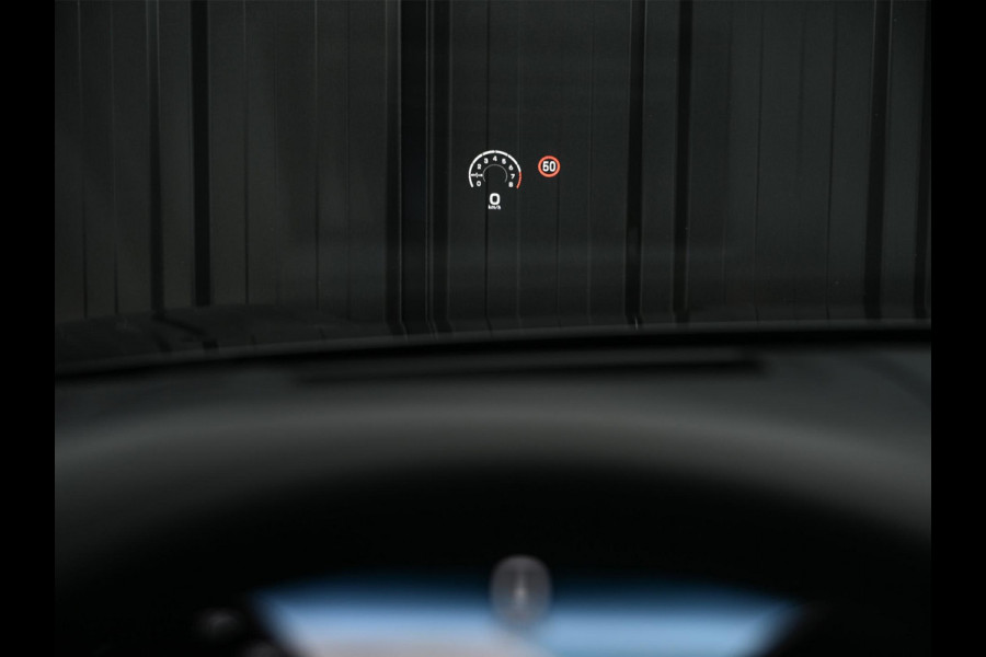 Porsche Cayenne Coupé 3.0 E-Hybrid Black Edition | Sport Chrono | Panoramadak | Bose | HUD | 360 Camera | Stoelventilatie | 18 Wegs Memory | Luchtvering | Soft Close | Ambiance Interieur | Adaptive Cruise | Stuurverwarming | Passagiers Display |