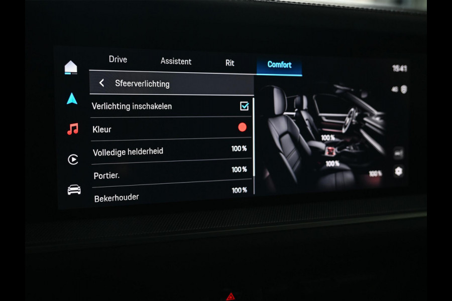 Porsche Cayenne Coupé 3.0 E-Hybrid Black Edition | Sport Chrono | Panoramadak | Bose | HUD | 360 Camera | Stoelventilatie | 18 Wegs Memory | Luchtvering | Soft Close | Ambiance Interieur | Adaptive Cruise | Stuurverwarming | Passagiers Display |