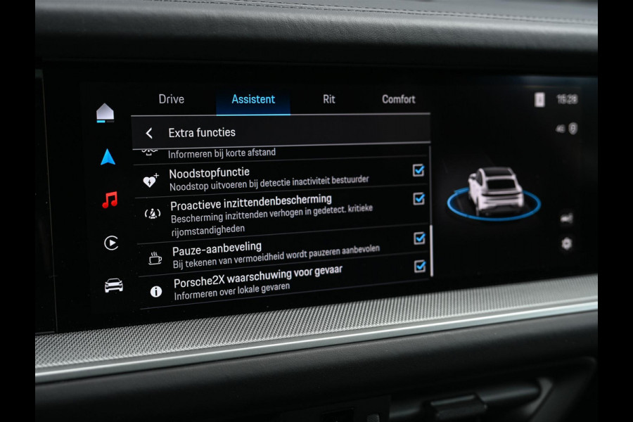 Porsche Cayenne Coupé 3.0 E-Hybrid Black Edition | Sport Chrono | Panoramadak | Bose | HUD | 360 Camera | Stoelventilatie | 18 Wegs Memory | Luchtvering | Soft Close | Ambiance Interieur | Adaptive Cruise | Stuurverwarming | Passagiers Display |