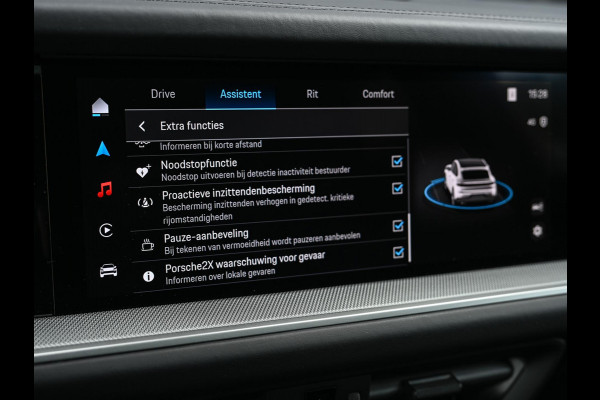 Porsche Cayenne Coupé 3.0 E-Hybrid Black Edition | Sport Chrono | Panoramadak | Bose | HUD | 360 Camera | Stoelventilatie | 18 Wegs Memory | Luchtvering | Soft Close | Ambiance Interieur | Adaptive Cruise | Stuurverwarming | Passagiers Display |