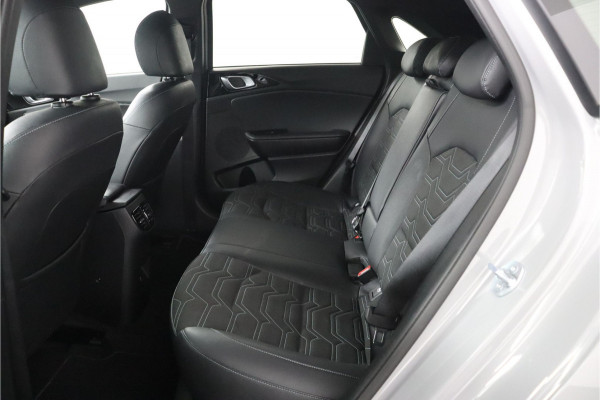 Kia Ceed 1.0 T-GDi MHEV Design Edition Automaat - Adaptive Cruise - Stoel/Stuurverwarming - DAB- Navigatie - Apple Carplay/Android Auto Fabrieksgarantie 17-04-2032