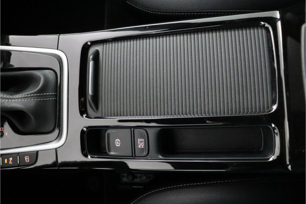 Kia Ceed 1.0 T-GDi MHEV Design Edition Automaat - Adaptive Cruise - Stoel/Stuurverwarming - DAB- Navigatie - Apple Carplay/Android Auto Fabrieksgarantie 17-04-2032