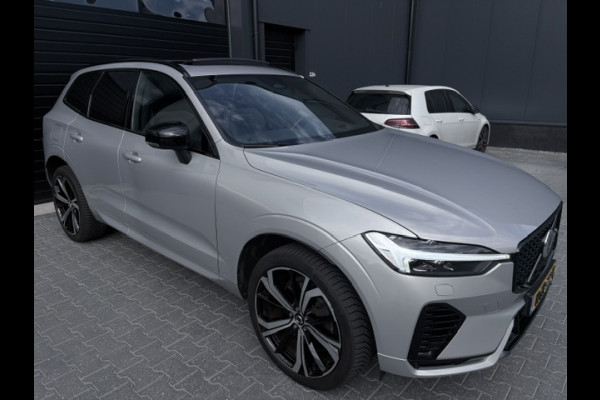 Volvo XC60 2.0 T6 Plug-in hybrid AWD R-Design 340PK|Facelift|Pano|Head up|Memory|Harman Kardon|Keyless|Trekhaak|Camera|21 inch|