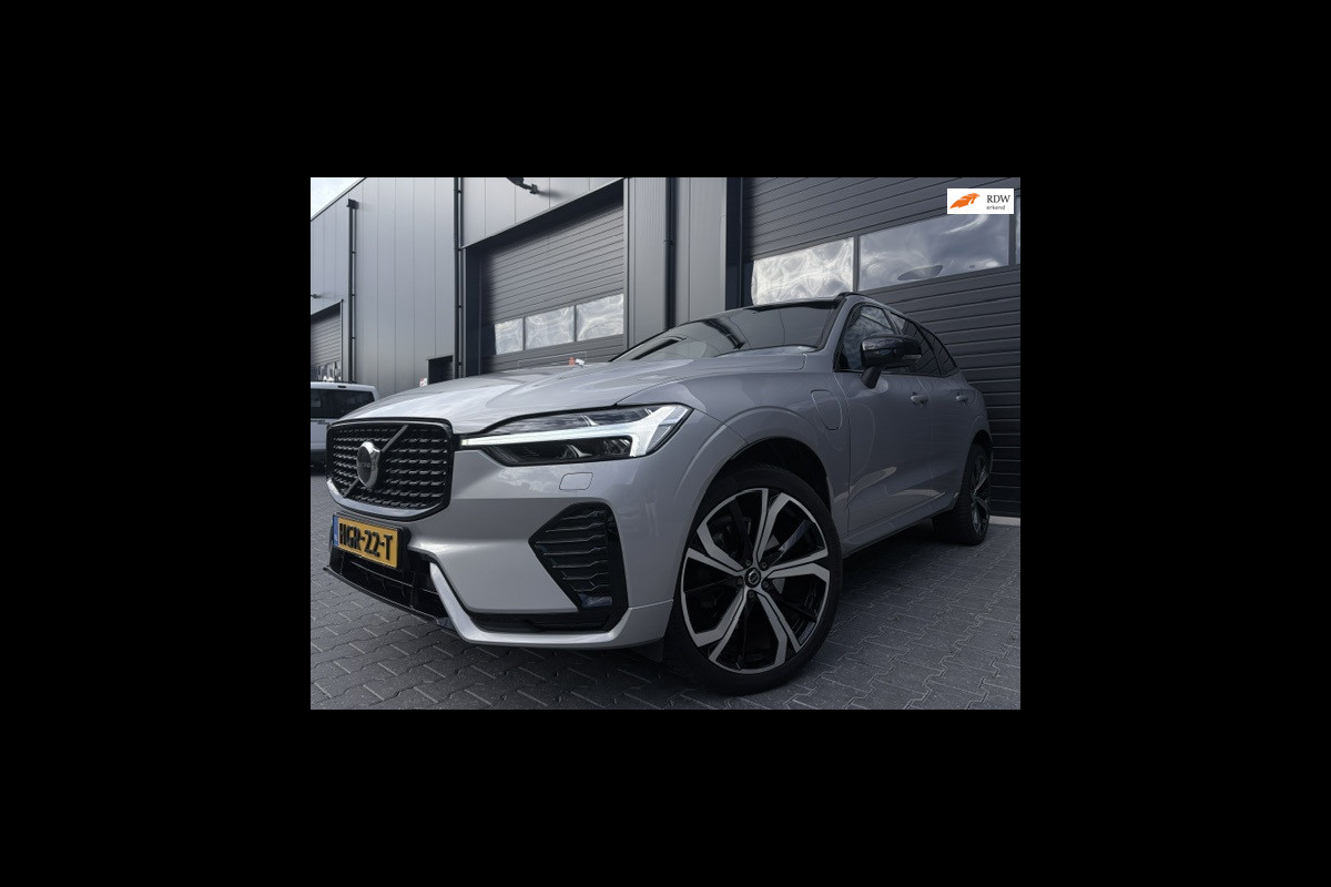 Volvo XC60 2.0 T6 Plug-in hybrid AWD R-Design 340PK|Facelift|Pano|Head up|Memory|Harman Kardon|Keyless|Trekhaak|Camera|21 inch|