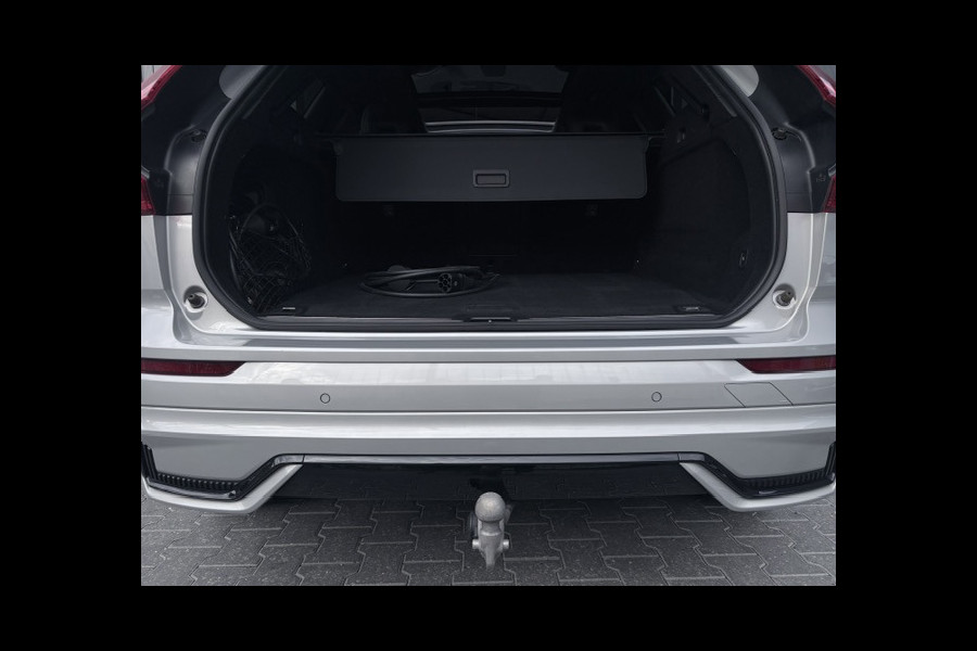 Volvo XC60 2.0 T6 Plug-in hybrid AWD R-Design 340PK|Facelift|Pano|Head up|Memory|Harman Kardon|Keyless|Trekhaak|Camera|21 inch|