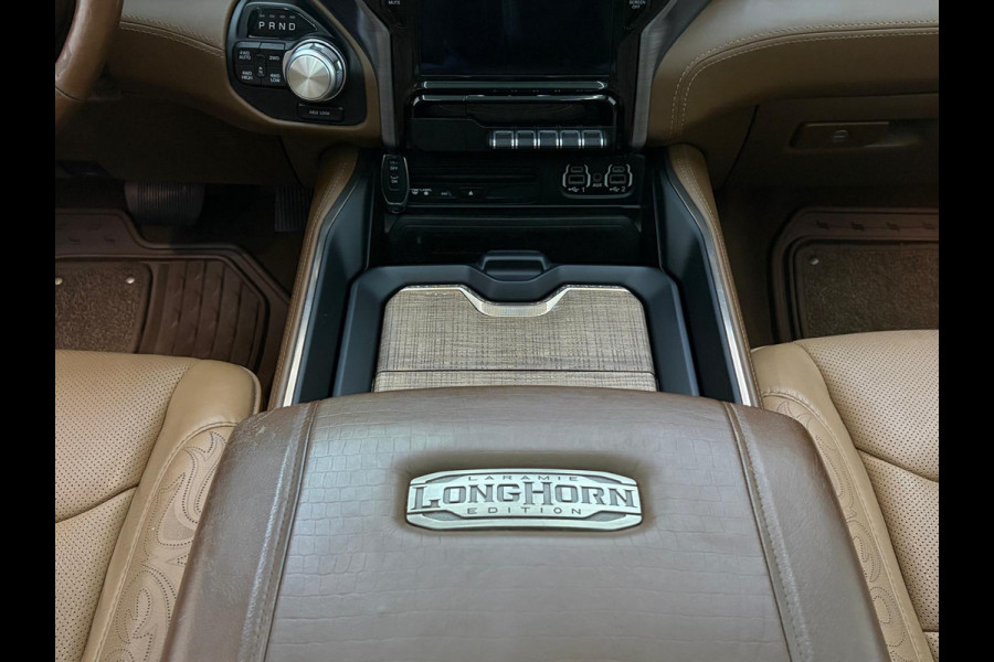Dodge Ram 1500 5.7 V8 4x4 Limited Longhorn Massage