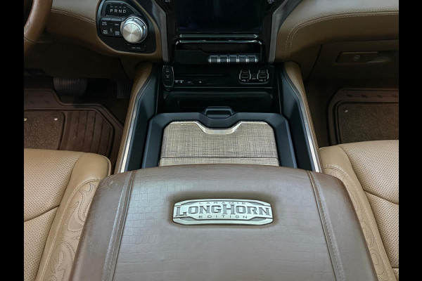 Dodge Ram 1500 5.7 V8 4x4 Limited Longhorn Massage