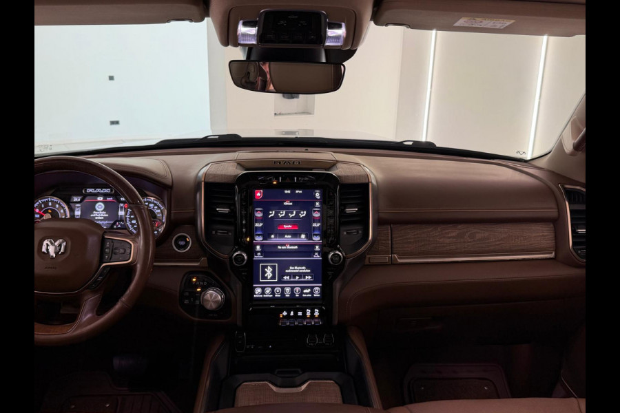 Dodge Ram 1500 5.7 V8 4x4 Limited Longhorn Massage