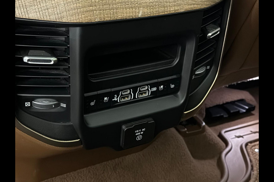 Dodge Ram 1500 5.7 V8 4x4 Limited Longhorn Massage