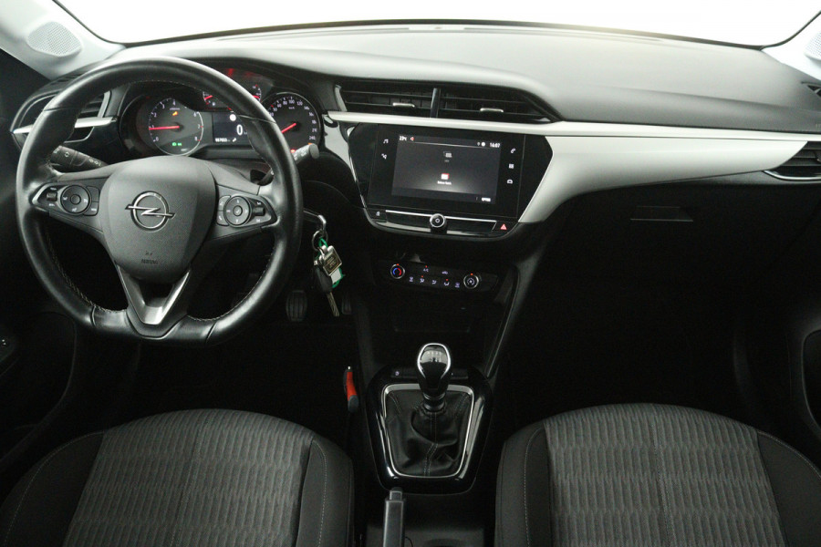 Opel Corsa 1.2 Edition (NAVIGATIE CARPLAY, PARKEERSENSOREN, 1e EIGENAAR, GOED ONDERHOUDEN)