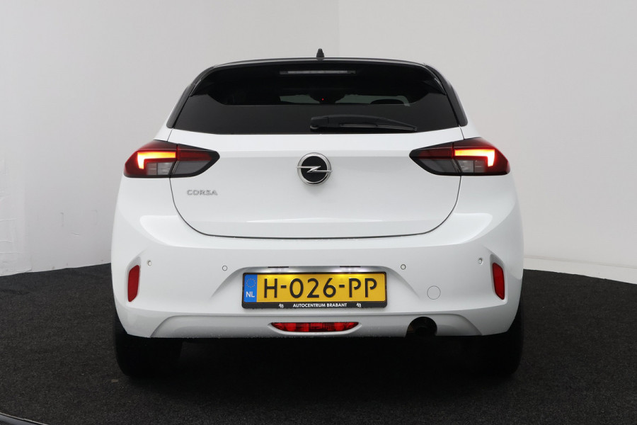 Opel Corsa 1.2 Edition (NAVIGATIE CARPLAY, PARKEERSENSOREN, 1e EIGENAAR, GOED ONDERHOUDEN)