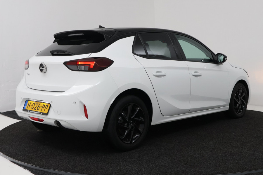 Opel Corsa 1.2 Edition (NAVIGATIE CARPLAY, PARKEERSENSOREN, 1e EIGENAAR, GOED ONDERHOUDEN)