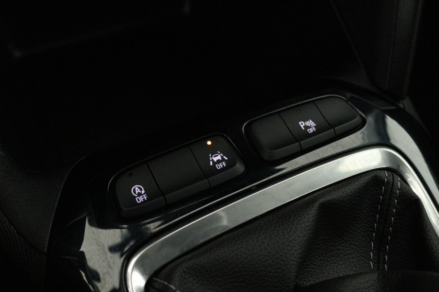 Opel Corsa 1.2 Edition (NAVIGATIE CARPLAY, PARKEERSENSOREN, 1e EIGENAAR, GOED ONDERHOUDEN)