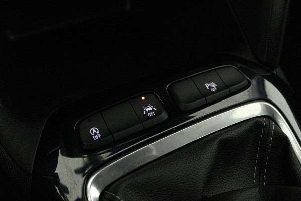 Opel Corsa 1.2 Edition (NAVIGATIE CARPLAY, PARKEERSENSOREN, 1e EIGENAAR, GOED ONDERHOUDEN)
