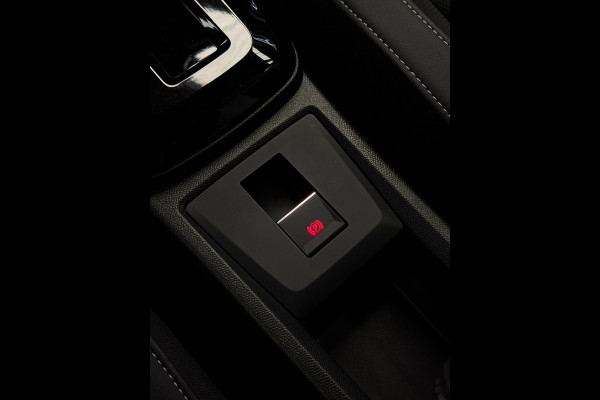 Citroën C3 Aircross 1.2 Hybrid 145pk Max 7p. CarPlay