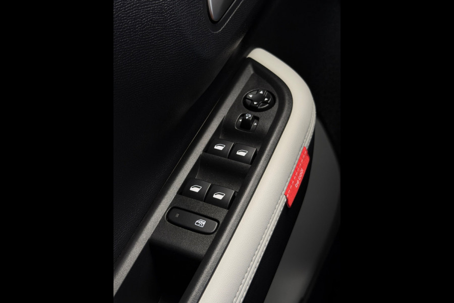 Citroën C3 Aircross 1.2 Hybrid 145pk Max 7p. CarPlay