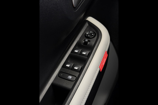 Citroën C3 Aircross 1.2 Hybrid 145pk Max 7p. CarPlay