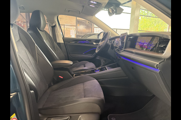 Volkswagen Tayron 1.5 TSI eHybrid 204PK DSG HYBRID ELEGANCE 360°CAMERA/TREKHAAK/IQ.LIGHT/KEYLESS