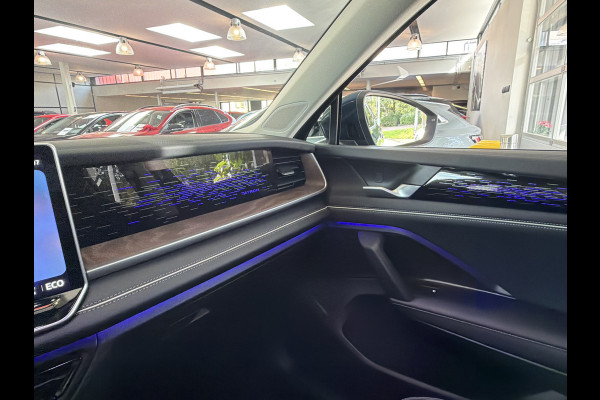 Volkswagen Tayron 1.5 TSI eHybrid 204PK DSG HYBRID ELEGANCE 360°CAMERA/TREKHAAK/IQ.LIGHT/KEYLESS
